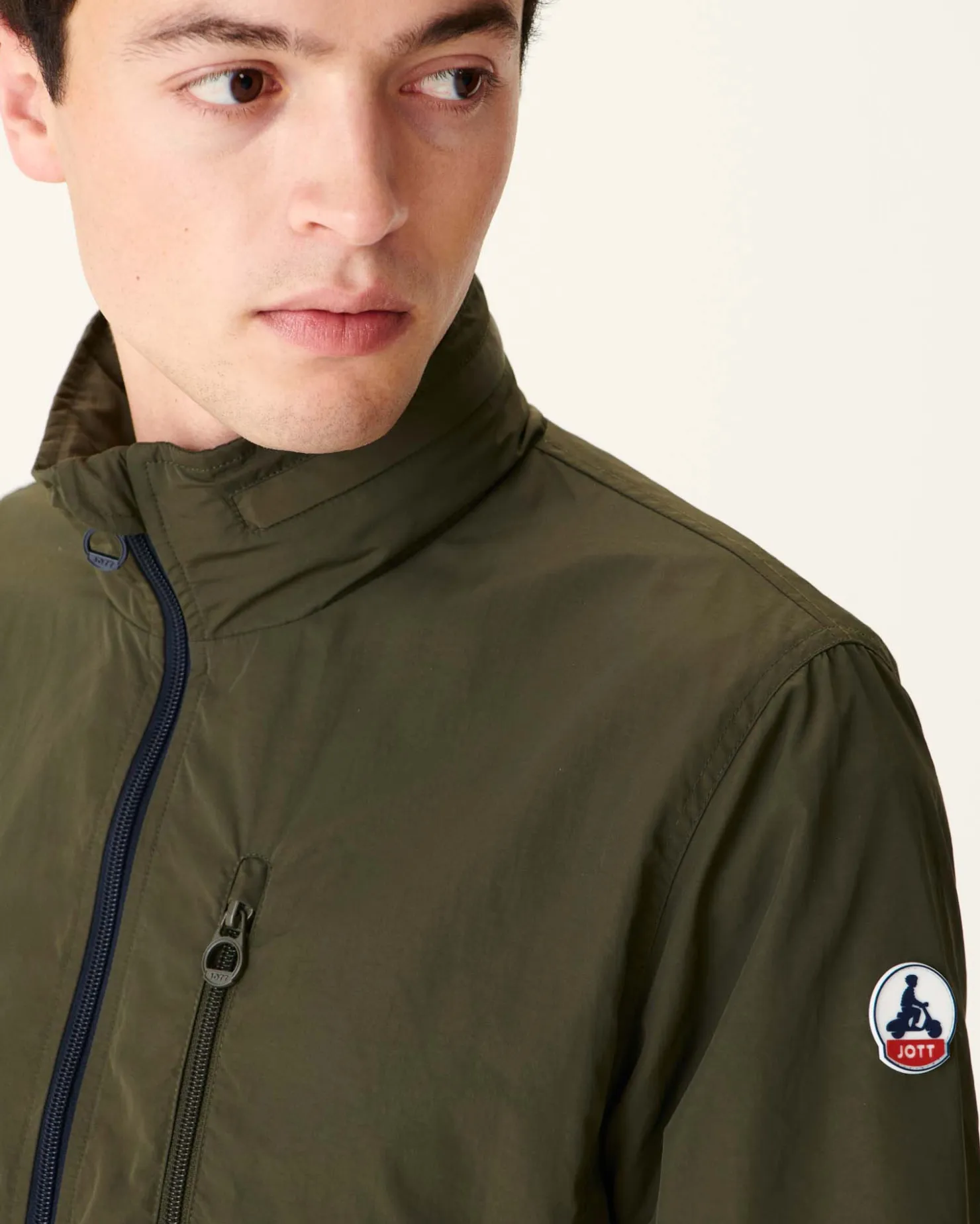 JOTT Army Oregon Pocketable Hooded Jacket 255 Army Clearance