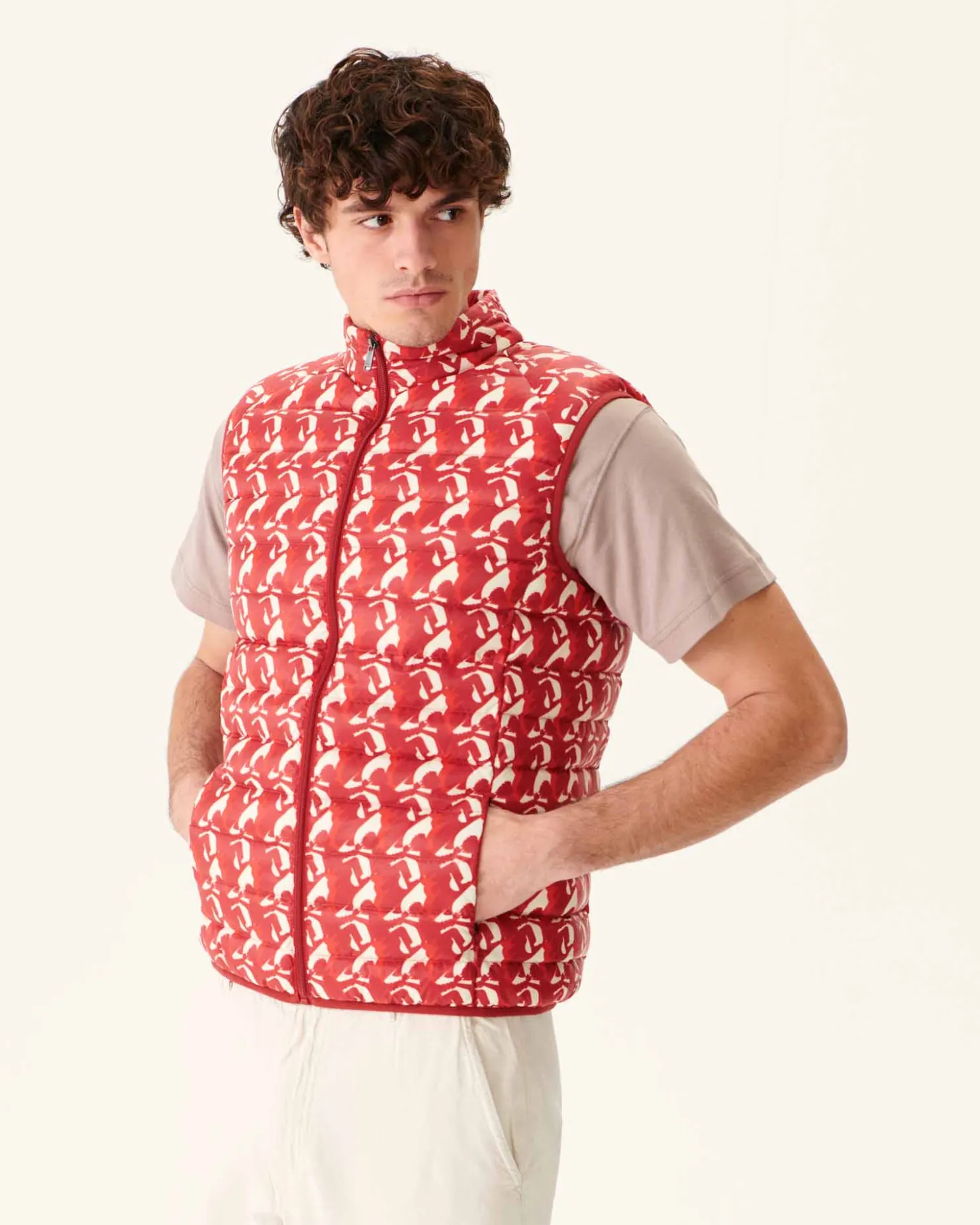 JOTT Bright Red Monogram Sleeveless Jacket Tom 3181 Monogram Fire Red Fashion